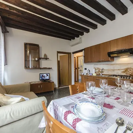 Residenza Dondel * Velence